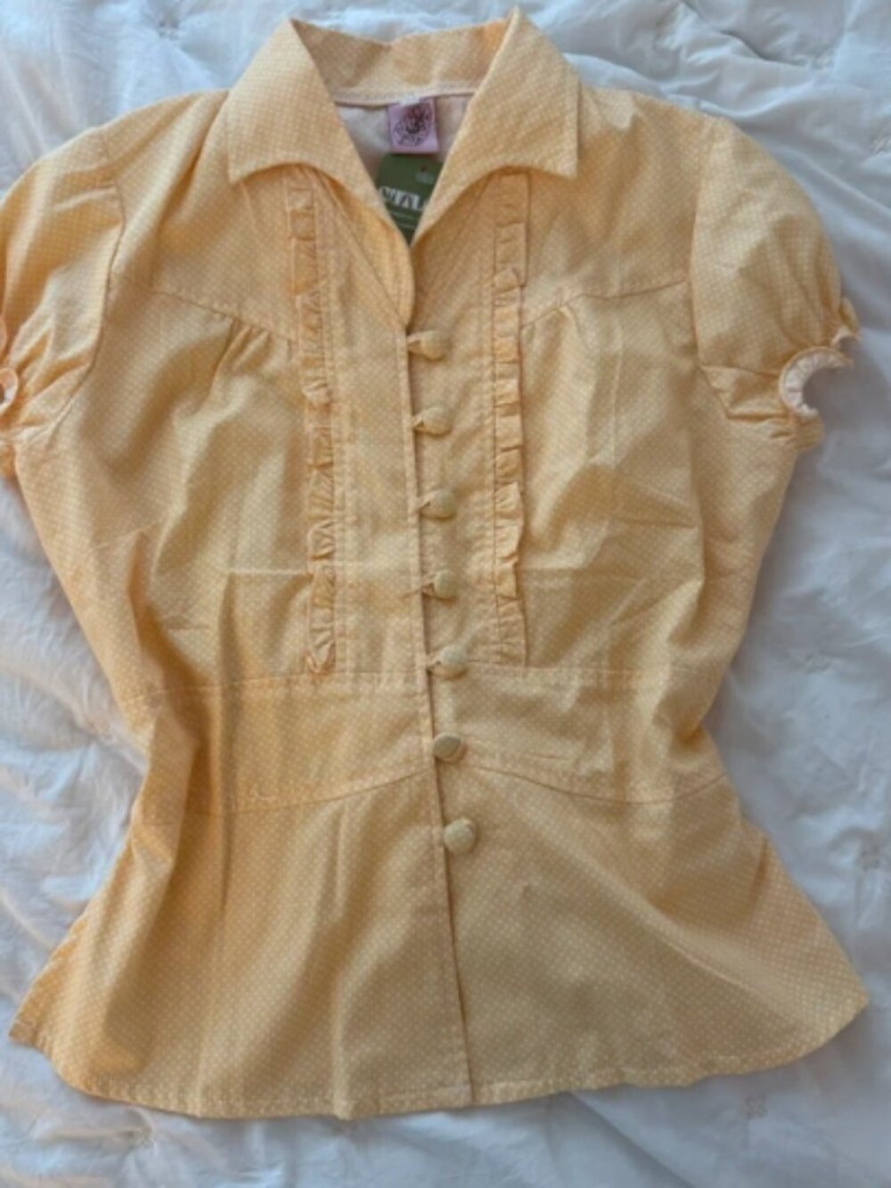 Yellow vintage deadstock